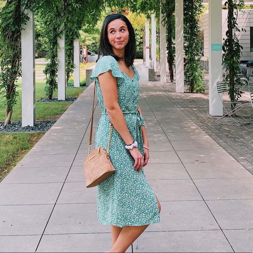 Meet your Posher, Hailey